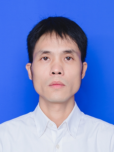 魅力中年的第一张照片--云浮上门女婿服务网